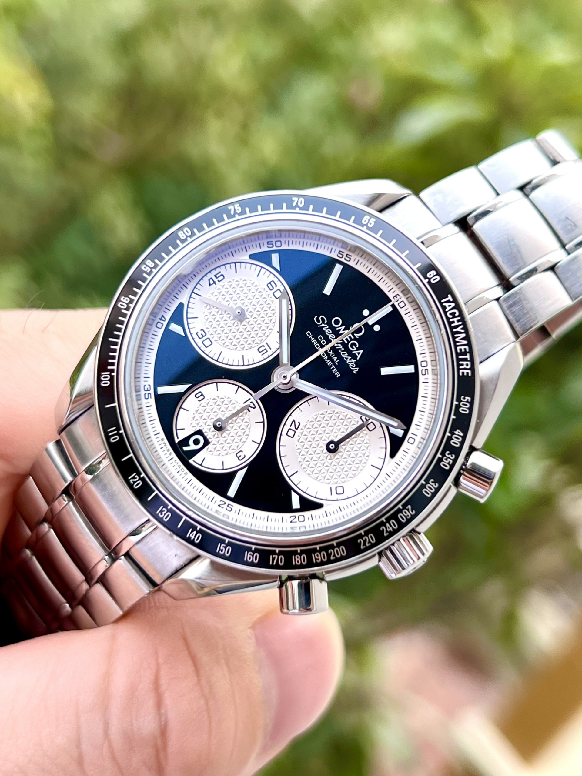 Omega Speedmaster Racing 326.30.40.50.01.002