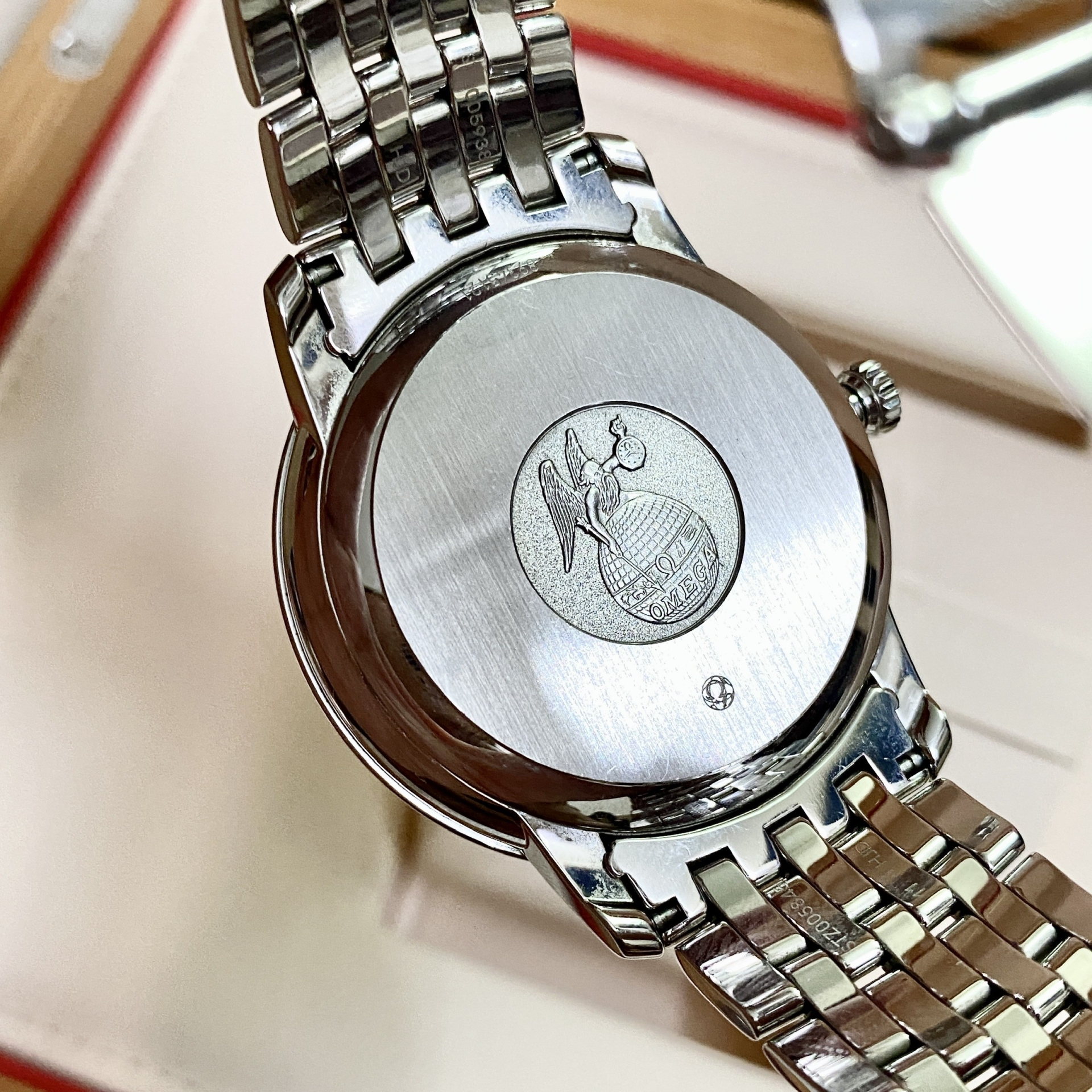 Omega DeVille Prestige 424.10.40.20.02.002