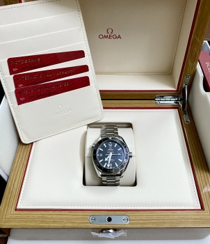 Omega Planet Ocean 600m size 40 Ref 215.30.40.20.01.001