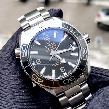 Omega Planet Ocean 600m size 40 Ref 215.30.40.20.01.001