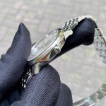 Omega DeVille Prestige dây thép